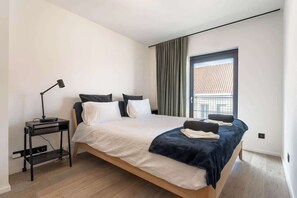 3 chambres, bureau, fer et planche à repasser, Wi-Fi