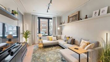 Televisie en een kantoor