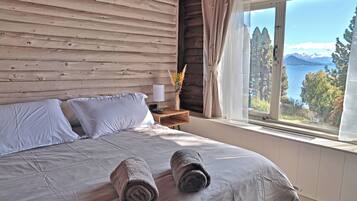 Standard Double or Twin Room, Lake View