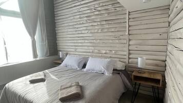 Caja de seguridad en la habitación, cortinas blackout y wifi gratis