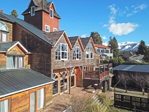 Front of property - Casa VanTitter (San Carlos de Bariloche)