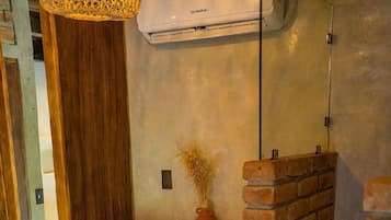 King Suite Pool View