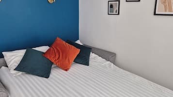 1 bedroom, desk, iron/ironing board, travel cot