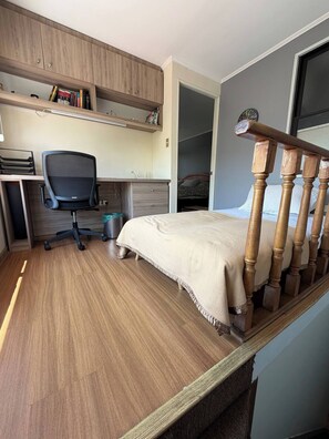 5 camere, ferro/asse da stiro, Wi-Fi, lenzuola