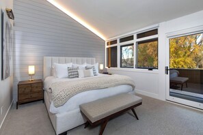 3 chambres, fer et planche à repasser, Wi-Fi gratuit, draps fournis
