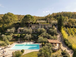 Exterior - Brightline Villa 8, Emma Villas (Todi)