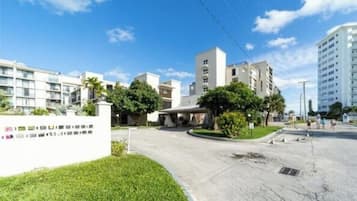 Shared Dormitory, 2 Bedrooms, Balcony, Garden View | Property grounds