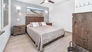 Dormitorio compartido, 2 habitaciones, balcón, vistas al jardín