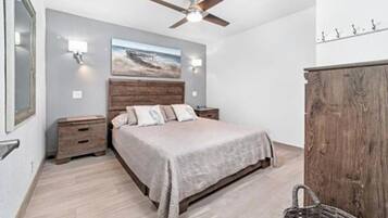 Dormitorio condiviso, 2 camere da letto, balcone, vista giardino | 2 camere