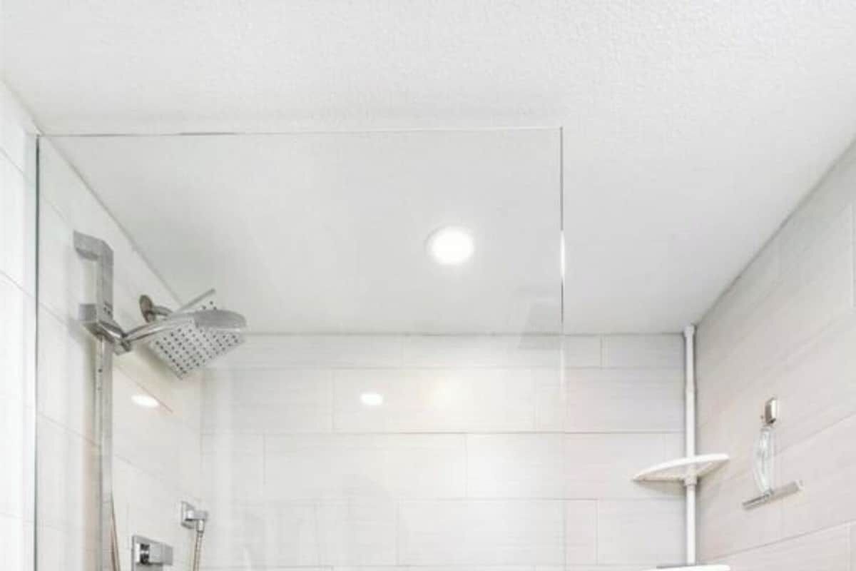 Dormitorio condiviso, 2 camere da letto, balcone, vista giardino | Bagno
