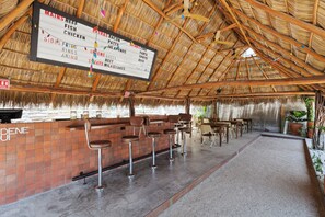Bar (en el alojamiento)