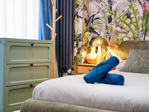 3 bedrooms, iron/ironing board, WiFi, bed sheets - Modern Duplex - 5 rooms - Paris City Center (Paris)