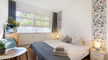 2 dormitoris, planxa i posts de planxar, wifi i roba de llit