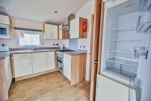 Seaside Static Home - Sleeps 4, Local Attractions