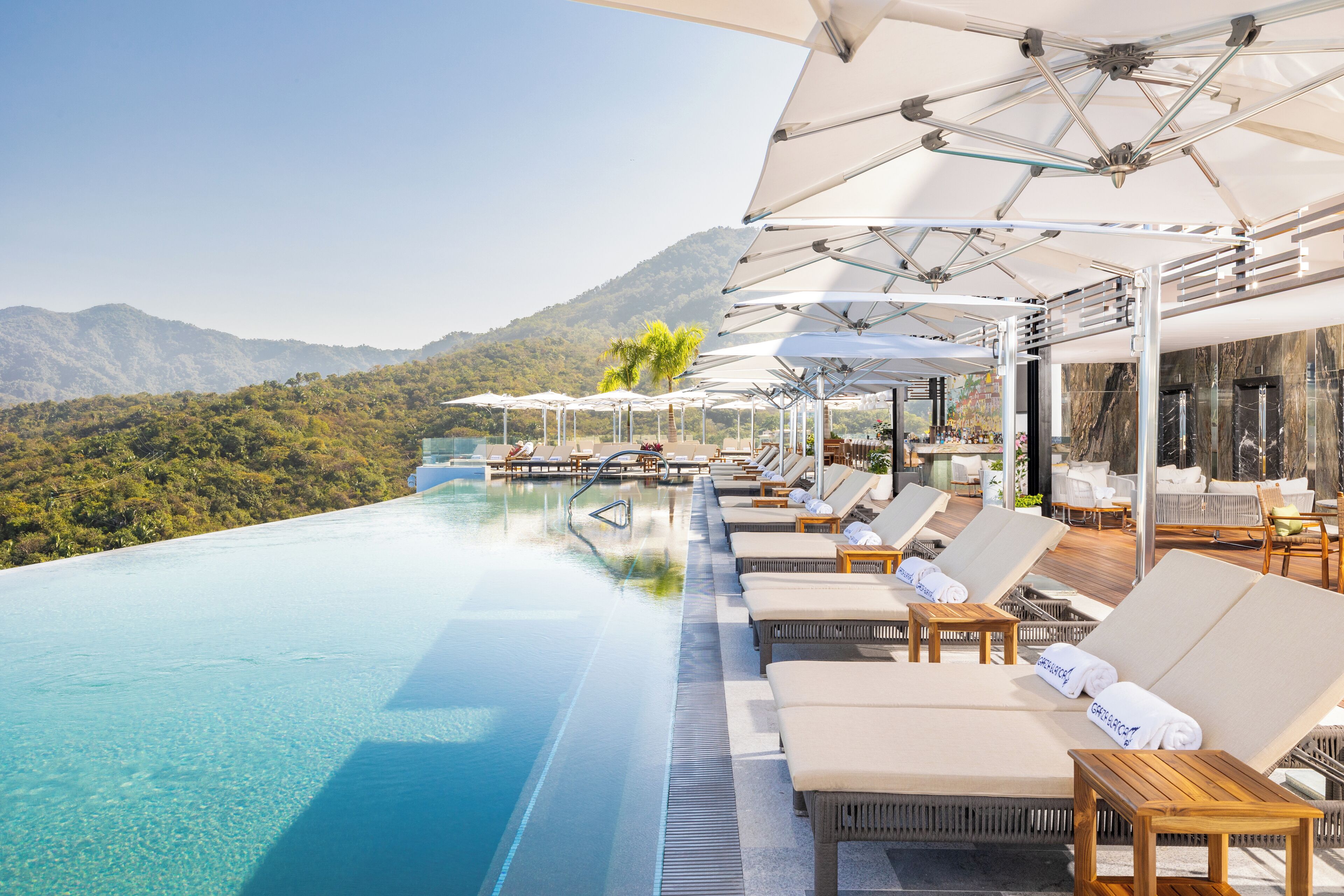 Alberca al aire libre 