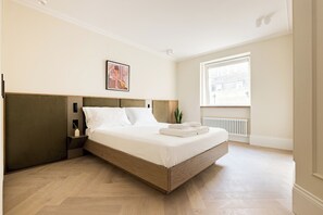 1 bedroom - 8SG1234 - One Bedroom Apartment, Sleeps 2 (London)