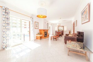 TV - Quiet villa w/ BBQ & heatable pool, Galé (Albufeira)