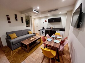 Appartement, vue jardin | Restauration