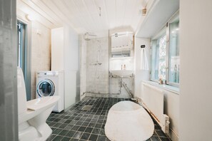 Handtücher, Seife, Toilettenpapier