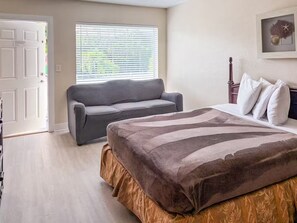 1 غرفة نوم ومكواة/لوح كي وواي فاي وملاءات أسرّة