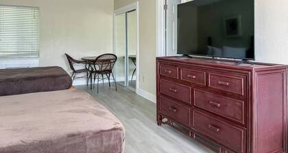 Ocean Lodge Boca - Unit 6