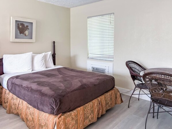 1 غرفة نوم ومكواة/لوح كي وواي فاي وملاءات أسرّة