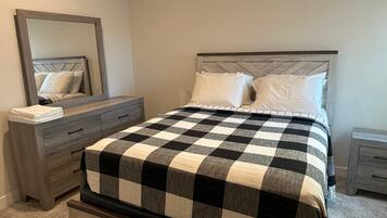 4 chambres, fer et planche Ă repasser, Wi-Fi, draps fournis