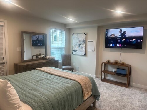 Cozy Family nest in charming Fredericksburg