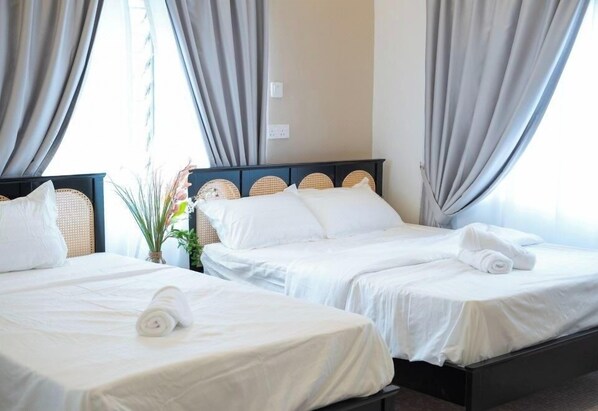 Classic Triple Room | Iron/ironing board - The Big Mansion (Kuantan)