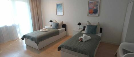 2 Schlafzimmer, Bügeleisen/Bügelbrett, WLAN, Bettwäsche