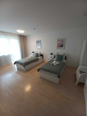 2 chambres, fer et planche à repasser, Wi-Fi, literie fournie