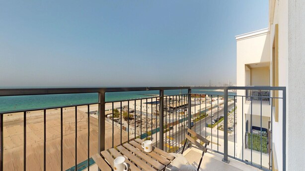 Property grounds - Upgraded 1 Bedroom l Sea Views & Beach Access (Port De La Mer)