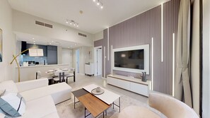 TV - Upgraded 1 Bed l Marina Views l Free Pool Access (Dubai Marina)