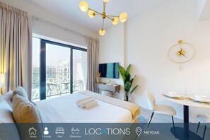 Iron/ironing board, WiFi, bed sheets - Luxurious Studio l Free Pool, Gym Access l  Meydan (Meydan)
