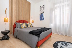 1 habitación, tabla de planchar con plancha, wifi y ropa de cama 