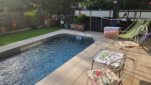 Villa Zaphira mit beheiztem Pool
