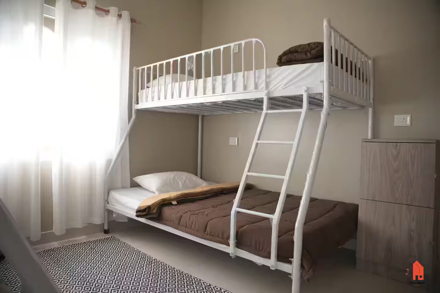 熨斗/熨衣板、WiFi、床单