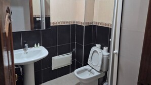 Apartment, 3 Bedrooms, Accessible, Smoking | Bathroom - Luxury Apartment in Fes City Centre for Families (Fes)