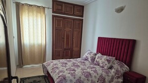 Apartment, 3 Bedrooms, Accessible, Smoking - Luxury Apartment in Fes City Centre for Families (Fes)