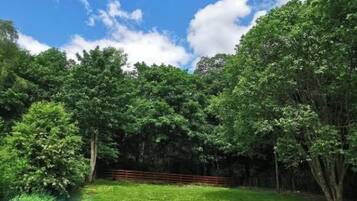 Phòng đôi Deluxe, quang cảnh vườn | Khuôn viên nơi lưu trú