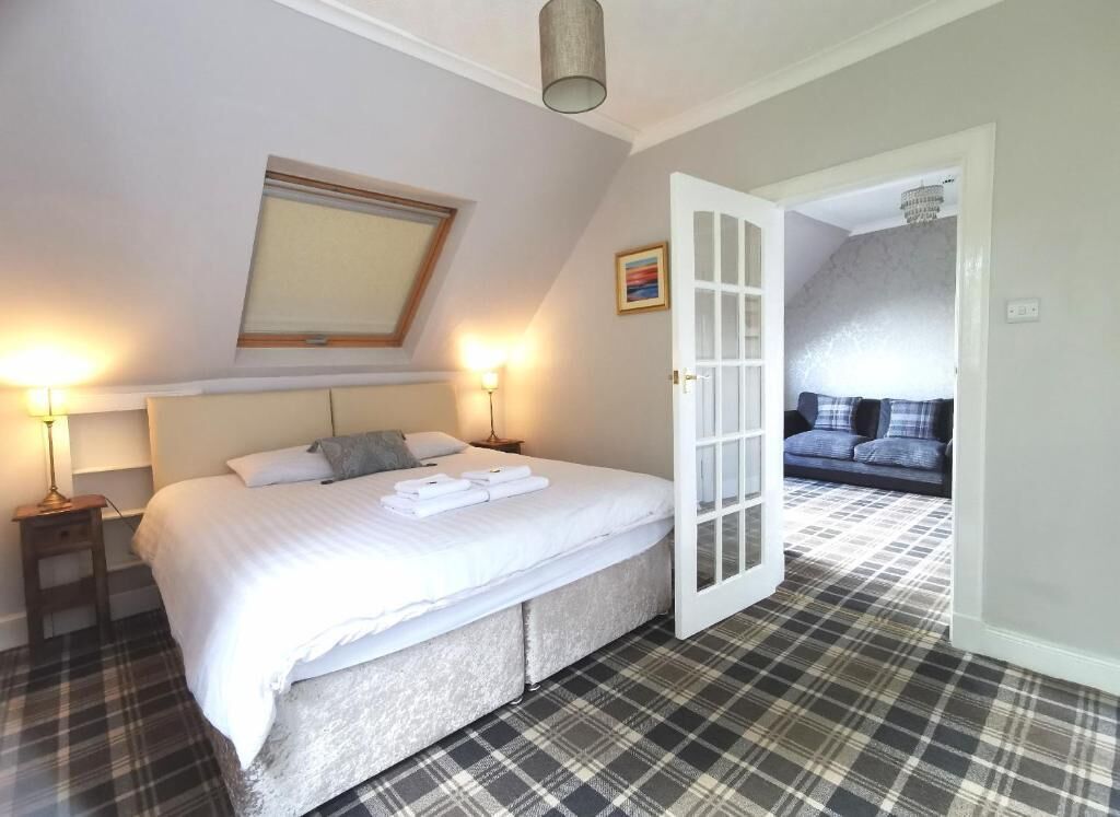 Superior Double or Twin Room, Mountain View | In-room safe, iron/ironing board, free WiFi