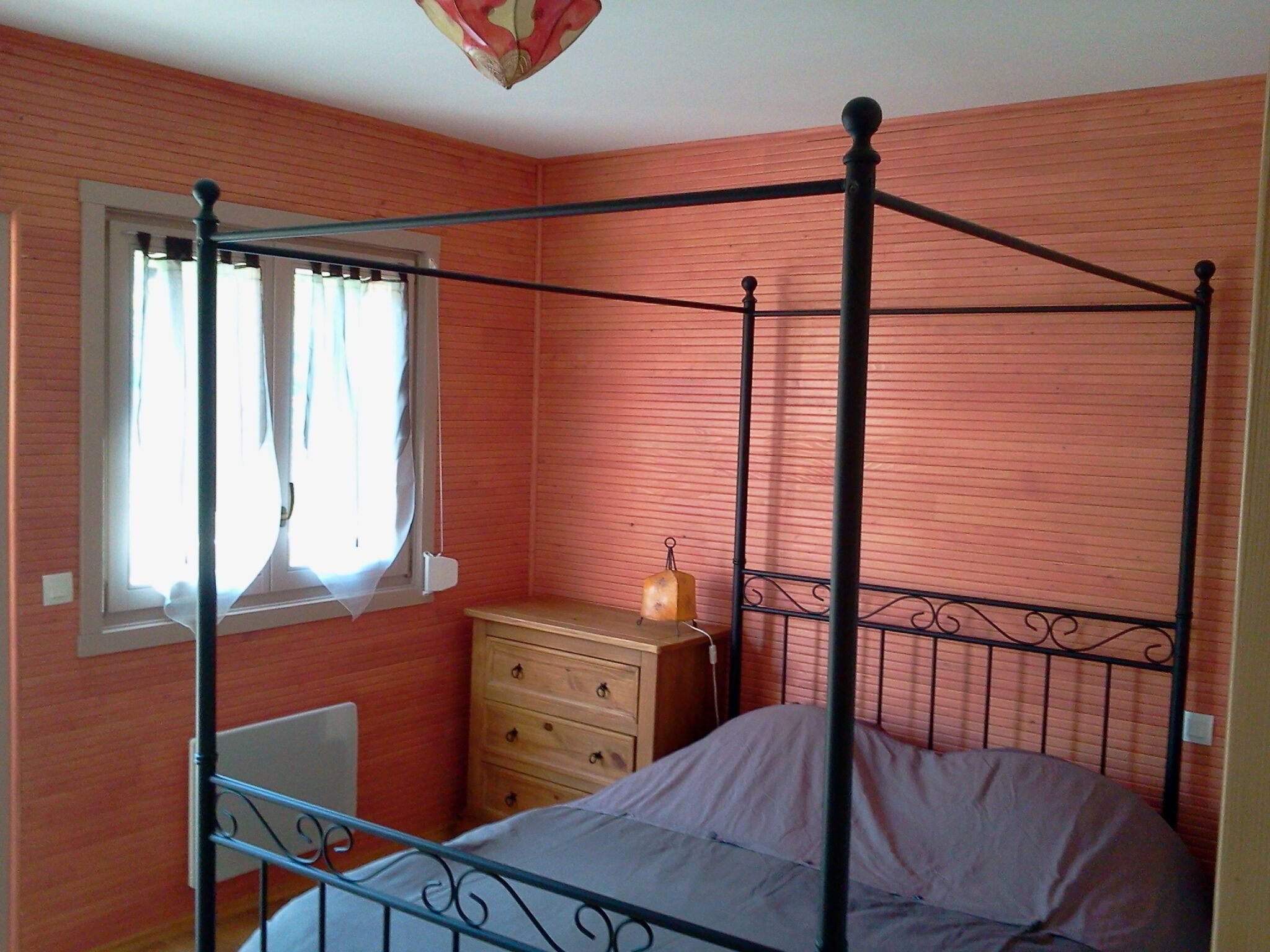 Iron/ironing board, free WiFi, wheelchair access