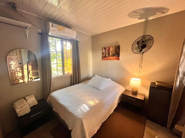 Comfort-Zimmer, Veranda, Gartenblick | Schreibtisch, kostenloses WLAN