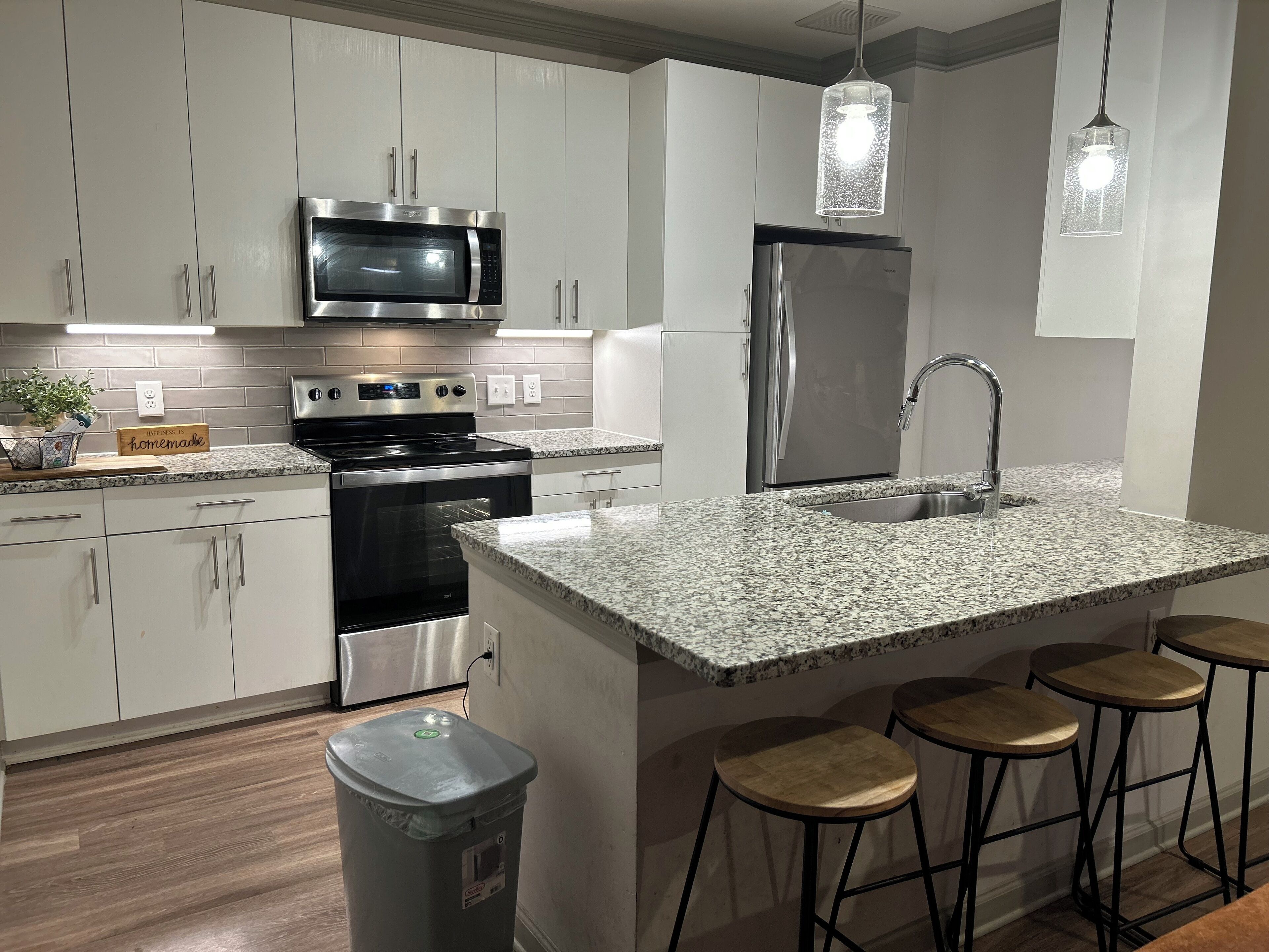 微波炉、烤箱、炉灶、洗碗机