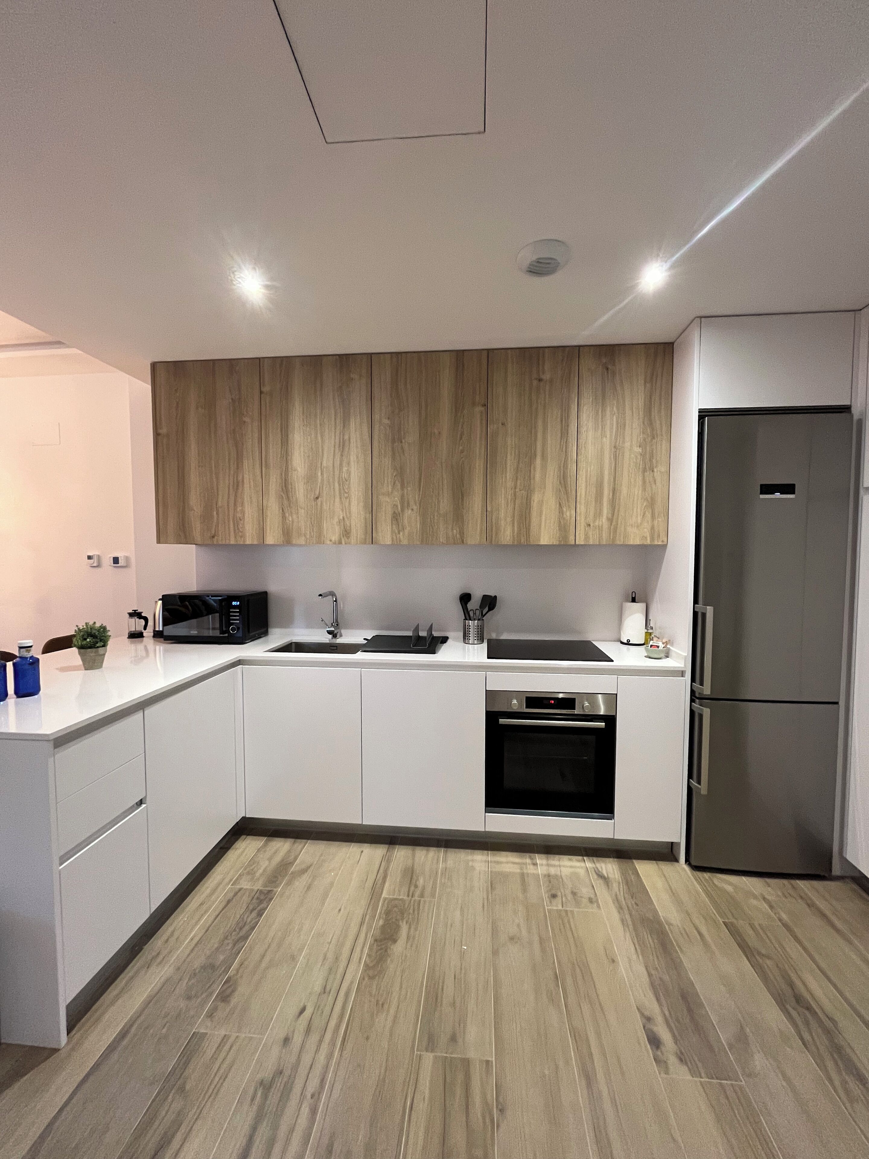 Santa Lucia 1B | Private kitchen | Fridge, microwave, oven, stovetop