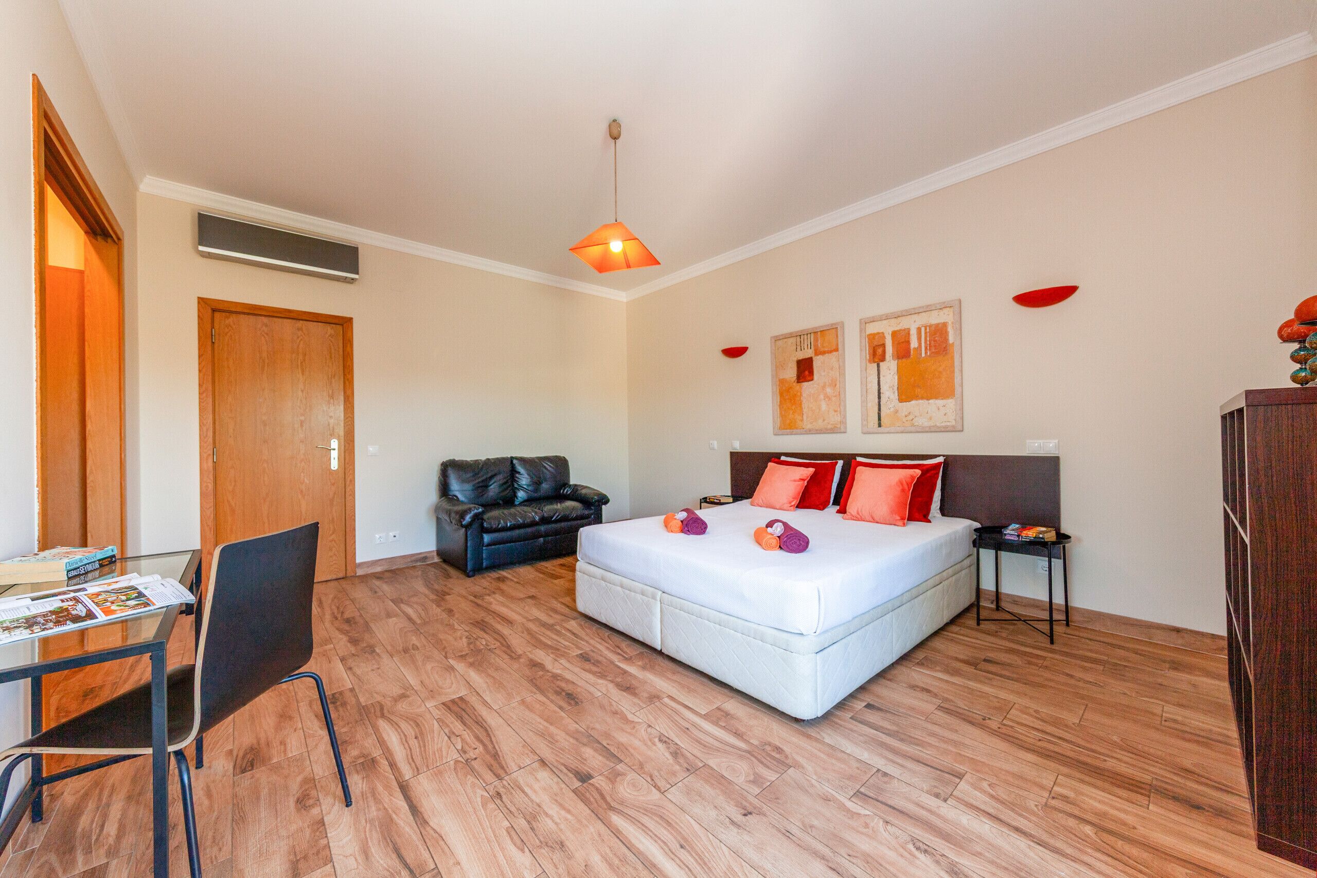 7 間睡房、熨斗/熨衫板、免費 Wi-Fi、床單