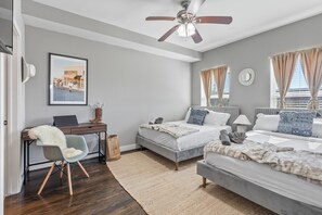 3 sovrum, skrivbord, strykjärn/strykbräda och gratis wi-fi