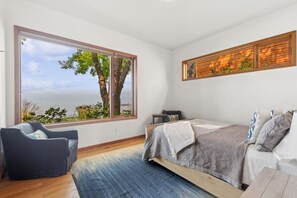 4 chambres, fer et planche à repasser, accès au Wi-Fi (inclus)