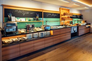 Gratis kontinental frukost varje dag 