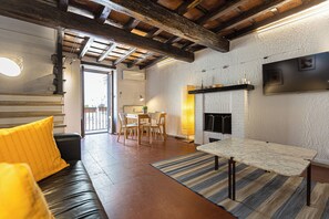 Apartment | Living area - Rental in Rome Ciambella Terrace (Rome)